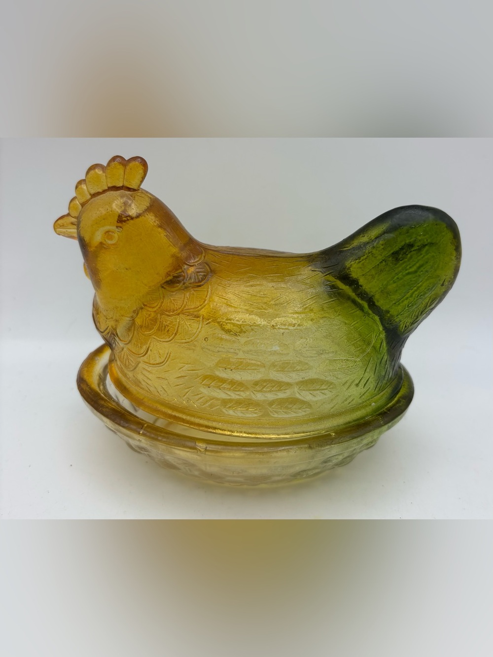 Vintage Amber Green Slag Glass Hen On Nest Covered Dish Chicken Candy Trinket